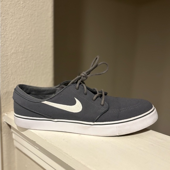 Nike SB Zoom Stefan Janoski Shoes Men's 10 Gray Skateboarding Canvas 615957-027 - Picture 2 of 9